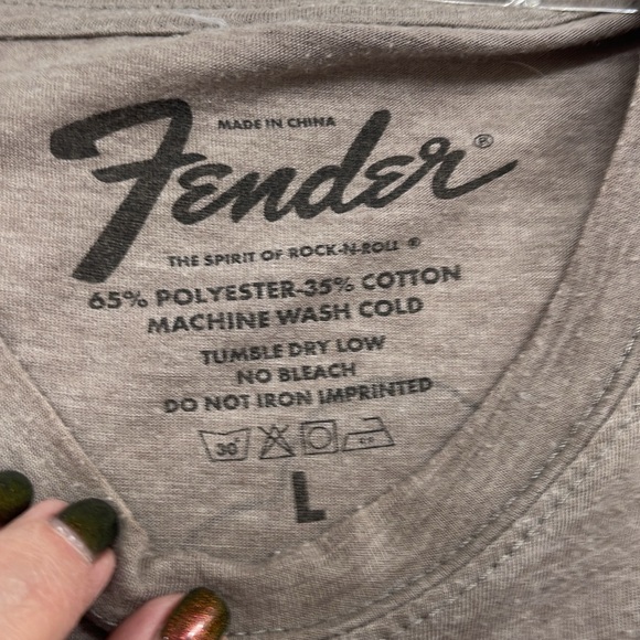Fender tee shirt - Picture 5 of 5